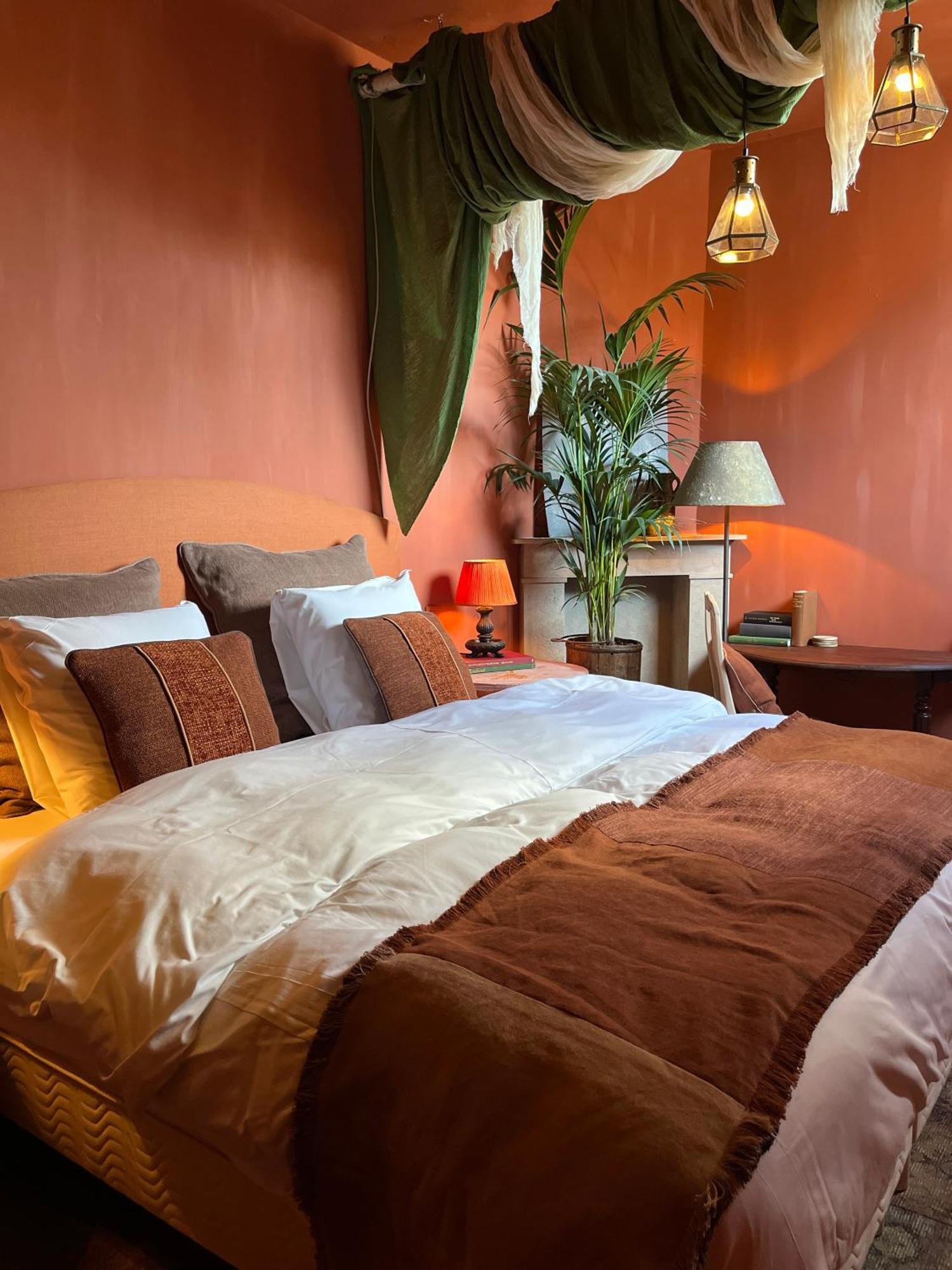 Guesthouse Nights By Morpheus Antwerp Luaran gambar